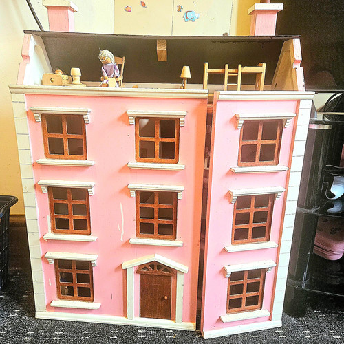 Pink white wooden 1 - pink, 1:12
