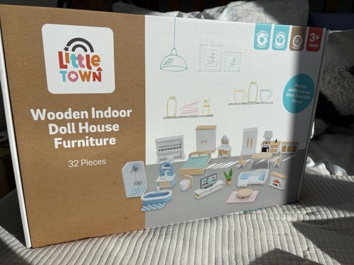 Aldi wooden indoor - doll, house