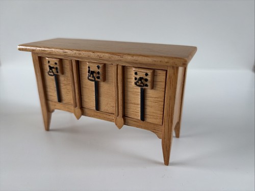 Dolls house wooden - dolls, 1:12