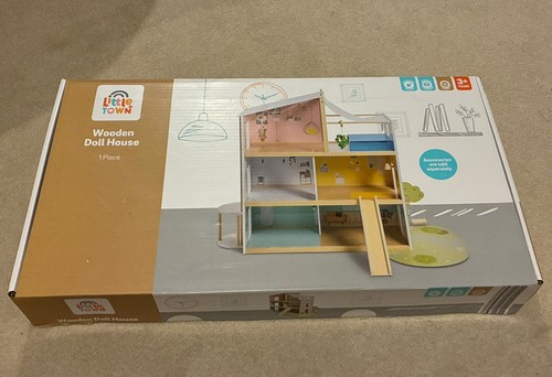 Little town wooden doll house - little,