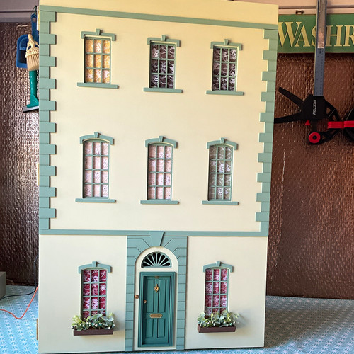 Storey room wooden doll - 3-storey, 6-room