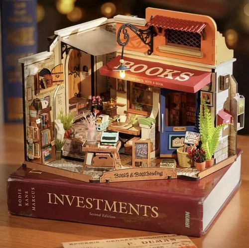 Doll house corner bookstore - house,