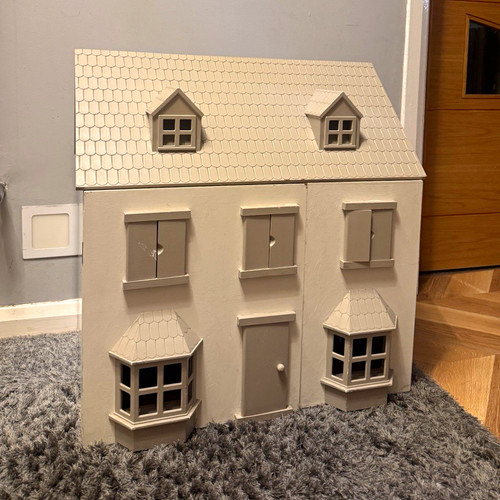 White wooden storey dolls - wooden, 3-storey