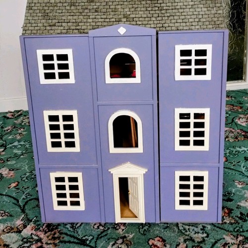 Wooden dolls house kit - dolls,
