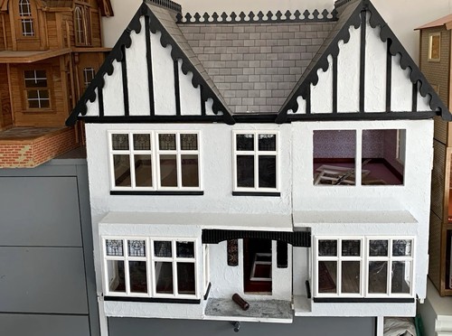 Tudor style painted - tudor, 1:12