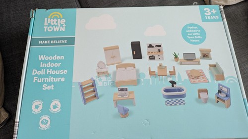 Aldi little town - aldi, toys