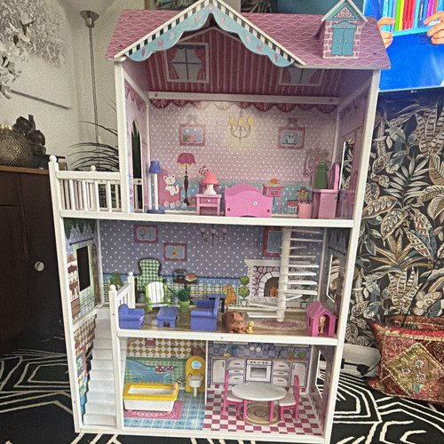 Storey wooden furnished - wooden,