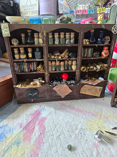 Doll house miniature painted - doll's,